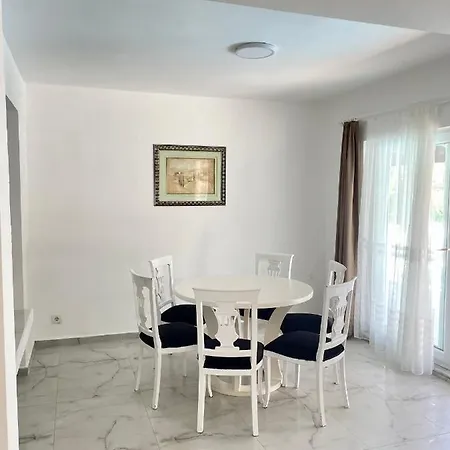 Anfora Villalari Villa