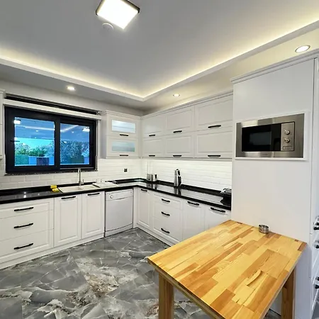 ヴィラ Anfora Villalari