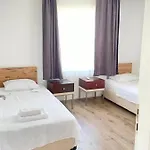 Anfora Villalari Villa *