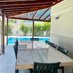 Anfora Villalari Villa *