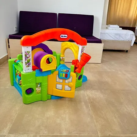Anfora Villalari * באלאק